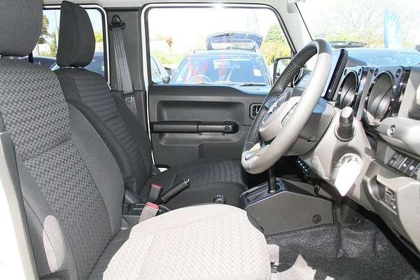 2025 Suzuki Jimny XL JJ