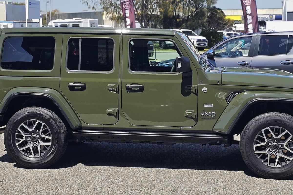 2024 Jeep Wrangler Unlimited Overland JL