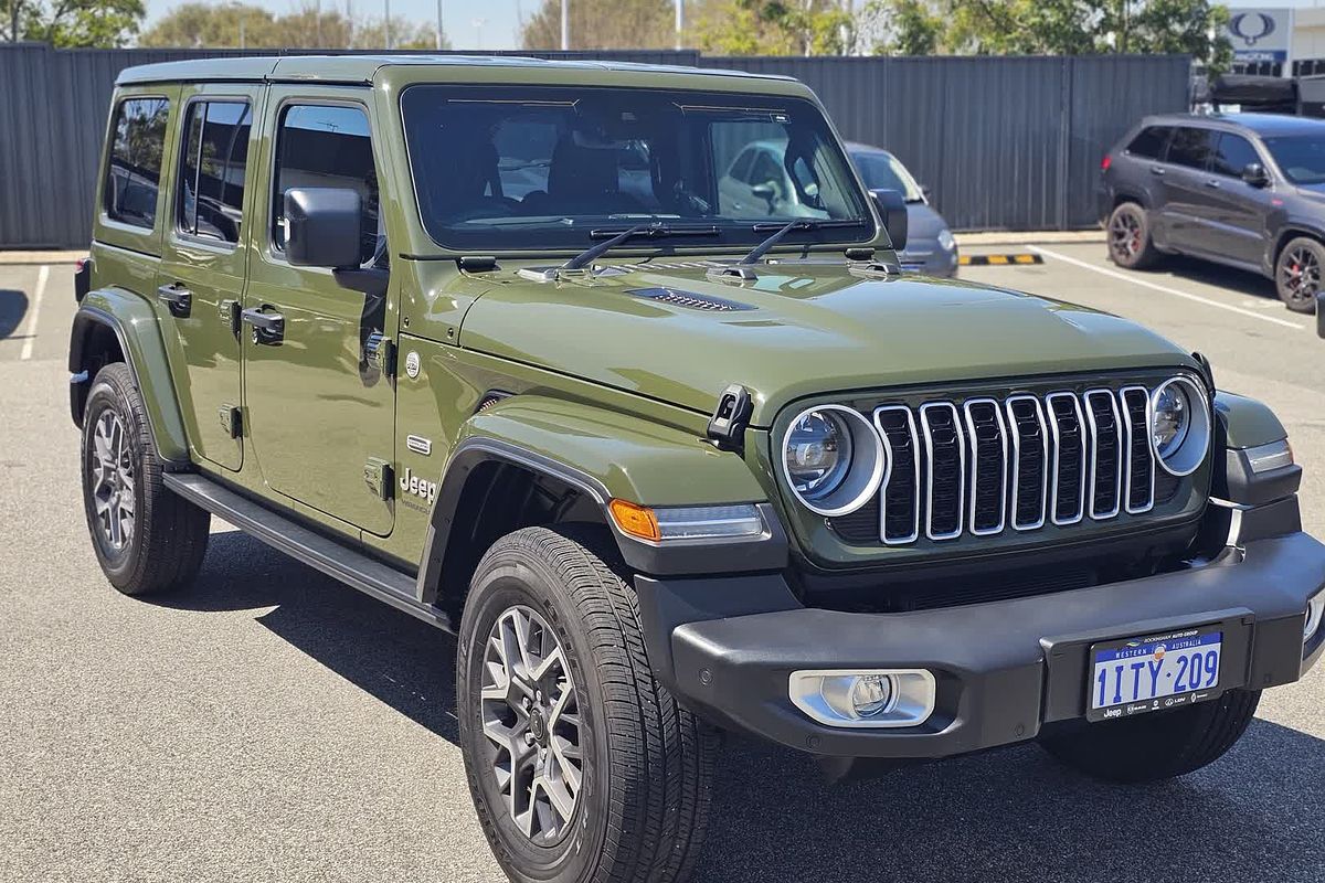 2024 Jeep Wrangler Unlimited Overland JL