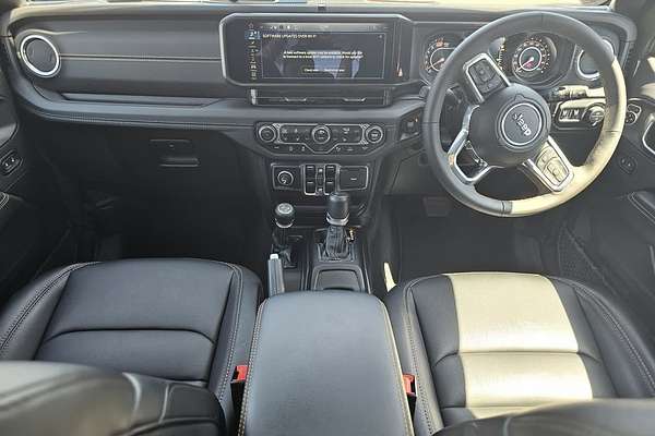 2024 Jeep Wrangler Unlimited Overland JL