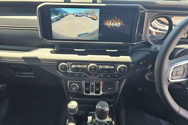 2024 Jeep Wrangler Unlimited Overland JL