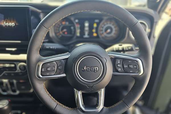 2024 Jeep Wrangler Unlimited Overland JL