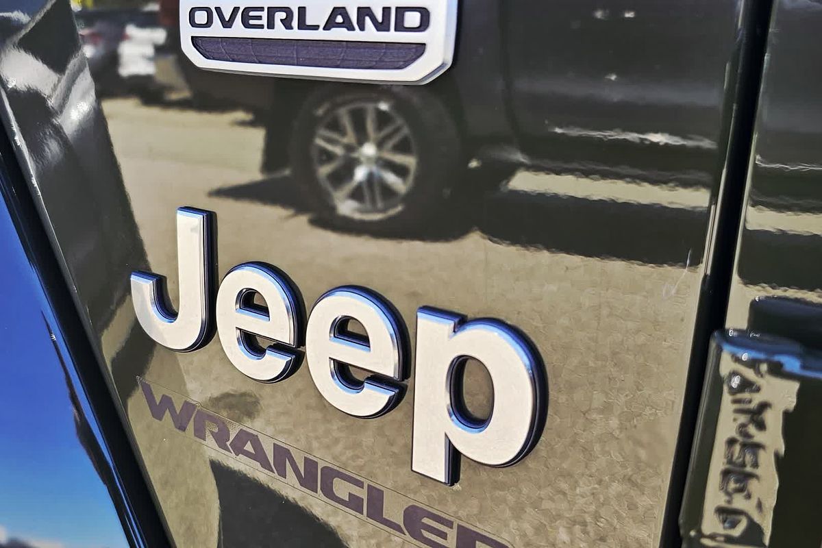 2024 Jeep Wrangler Unlimited Overland JL