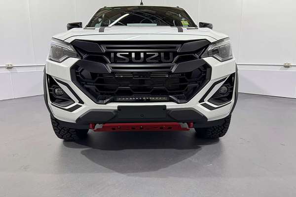 2025 Isuzu D-MAX BLADE 4X4