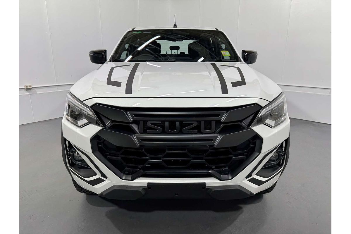 2025 Isuzu D-MAX BLADE 4X4