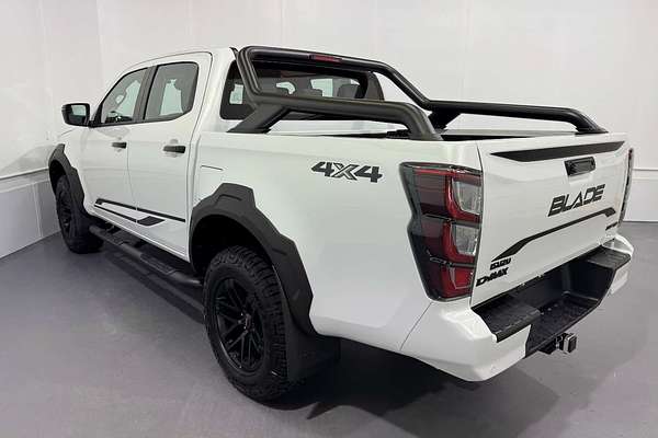 2025 Isuzu D-MAX BLADE 4X4