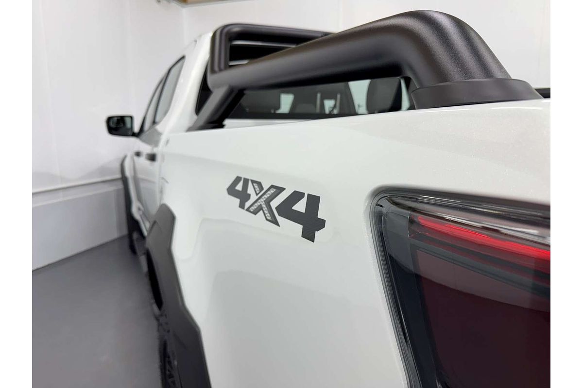 2025 Isuzu D-MAX BLADE 4X4