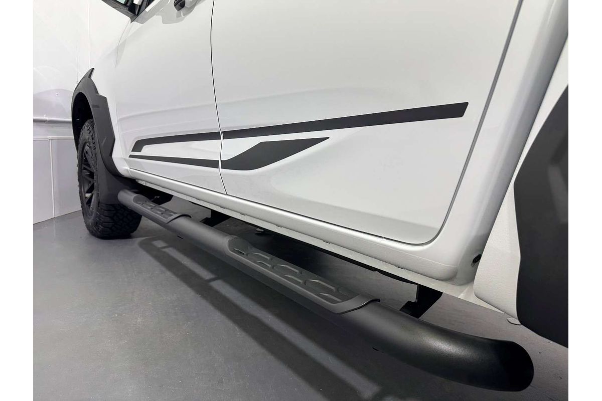 2025 Isuzu D-MAX BLADE 4X4