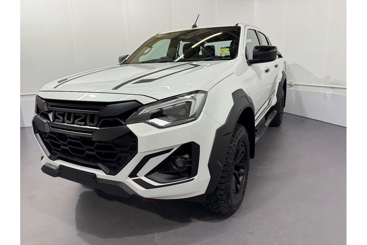 2025 Isuzu D-MAX BLADE 4X4