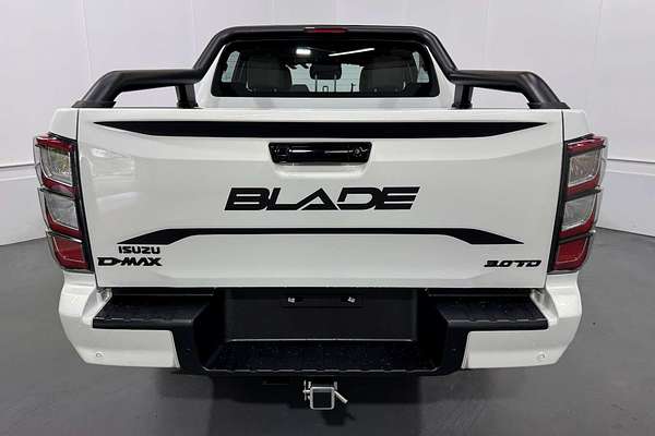2025 Isuzu D-MAX BLADE 4X4