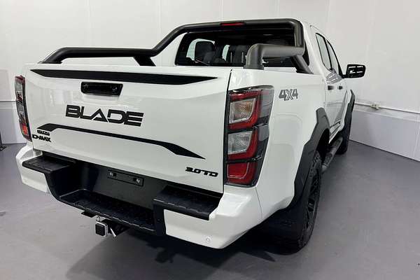 2025 Isuzu D-MAX BLADE 4X4