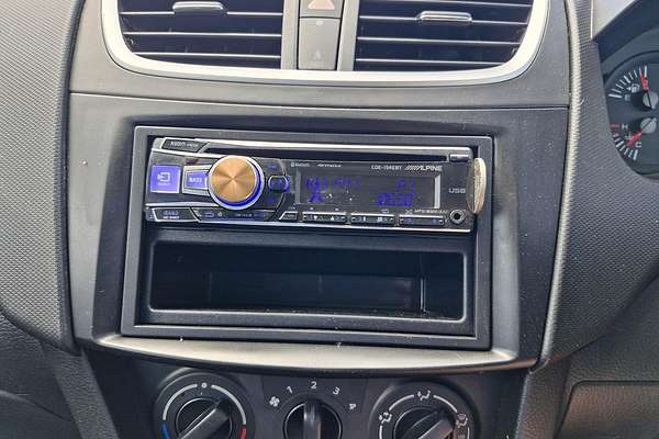 2011 Suzuki Swift GA FZ