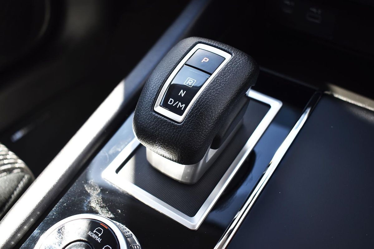 2022 Mitsubishi Outlander ES ZM