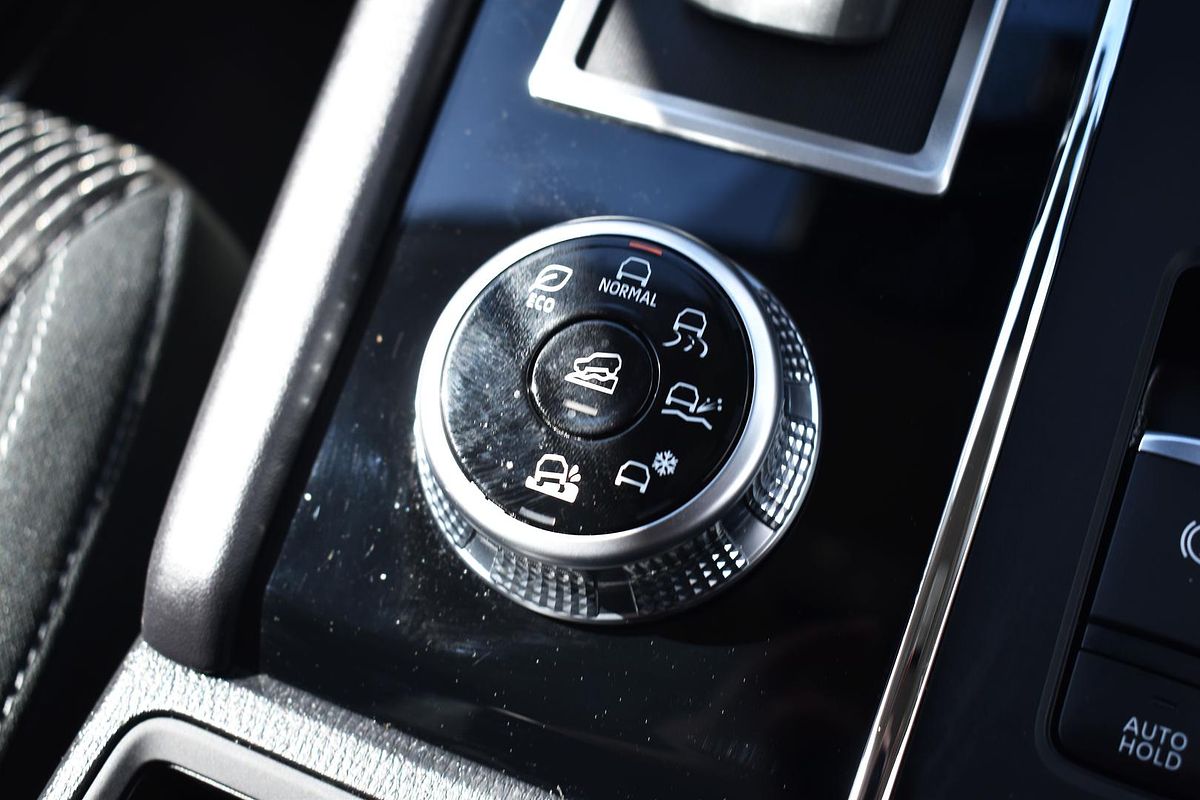 2022 Mitsubishi Outlander ES ZM