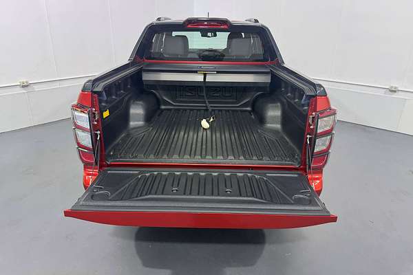 2025 Isuzu D-MAX X-TERRAIN 4X4