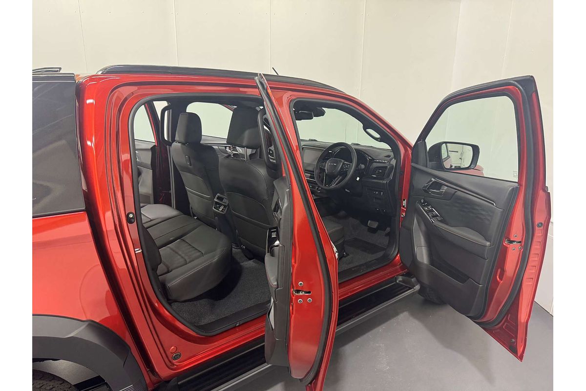 2025 Isuzu D-MAX X-TERRAIN 4X4