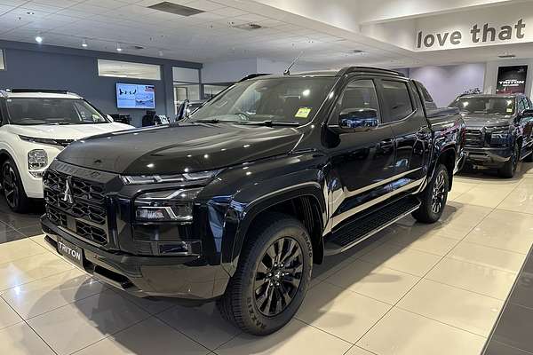 2025 Mitsubishi Triton GSR MV