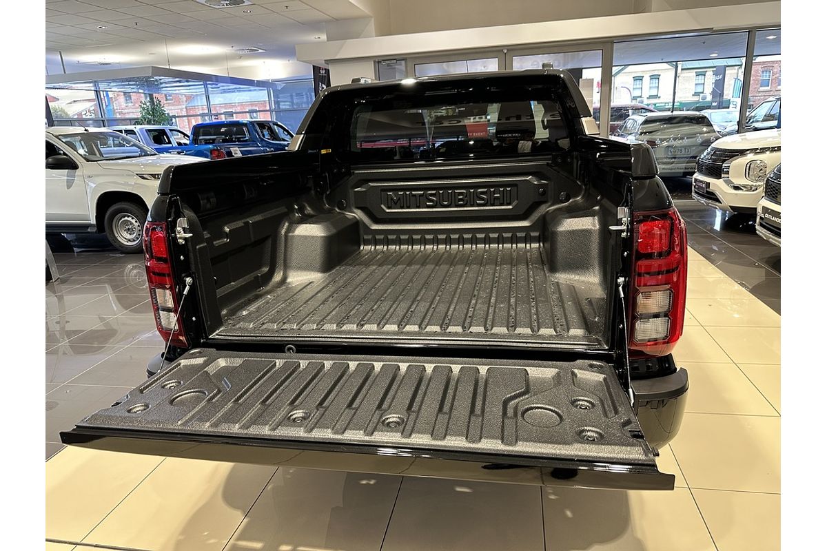 2025 Mitsubishi Triton GSR MV