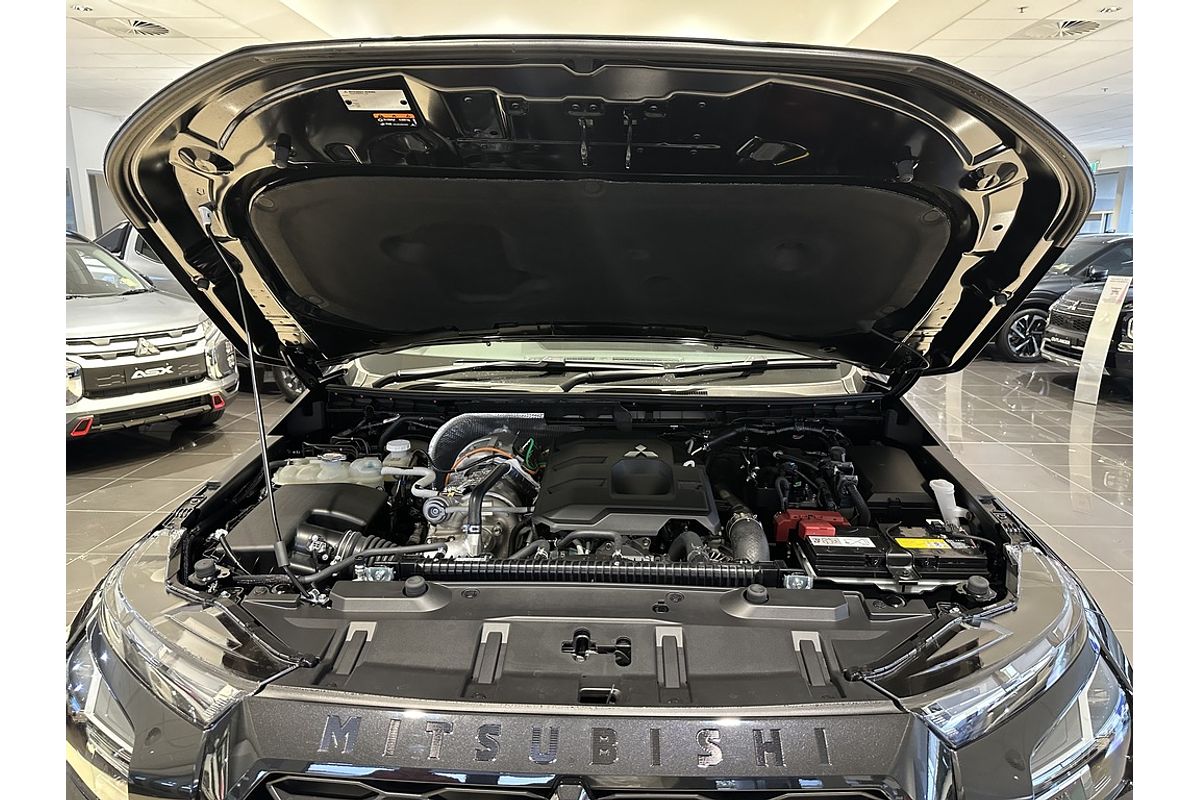 2025 Mitsubishi Triton GSR MV