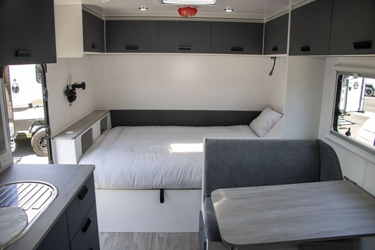 2025 Jayco STARCRAFT CARAVAN 19.61-3.BP.SC-MY25