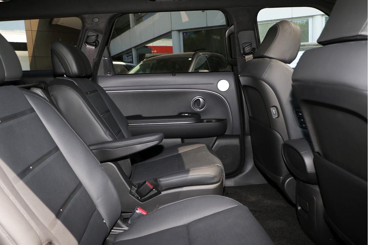 2025 Hyundai Palisade Calligraphy LX3.V1