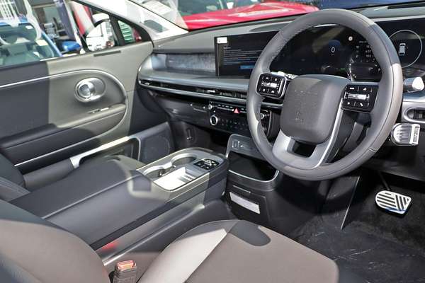 2025 Hyundai IONIQ 9 CALLIGRAPHY E4 (6 SEAT) ME.V1 MY26