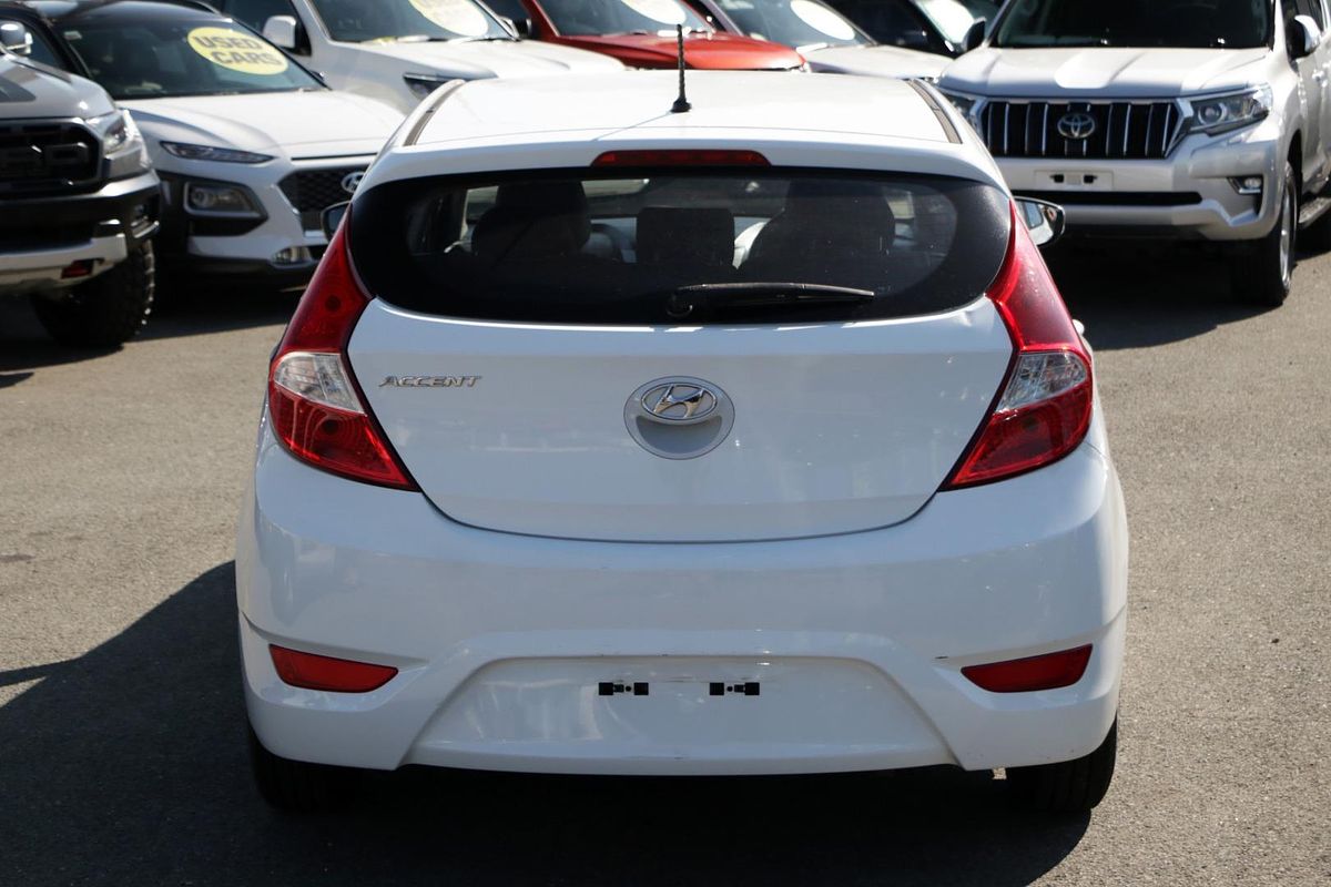 2016 Hyundai Accent Active RB4