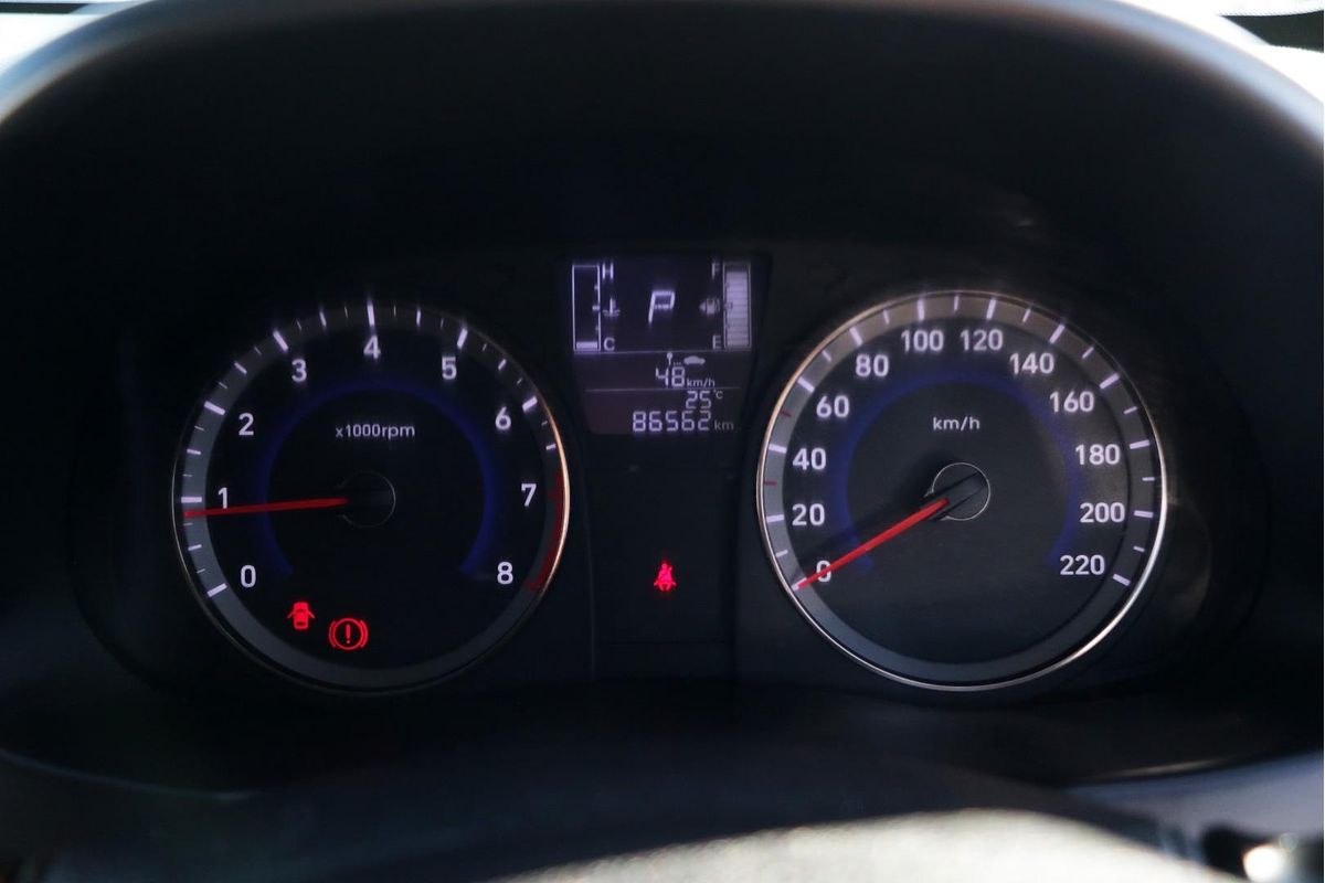 2016 Hyundai Accent Active RB4