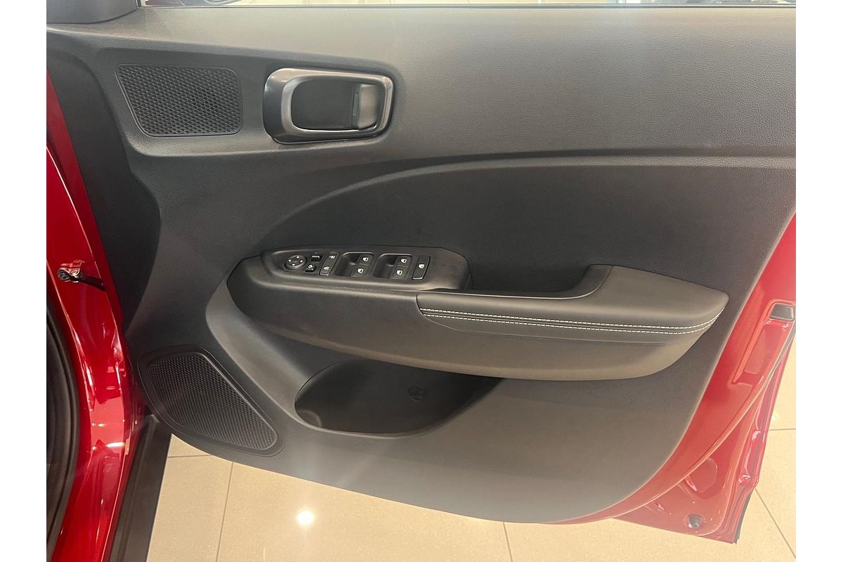 2025 Hyundai Venue Active QX.V5