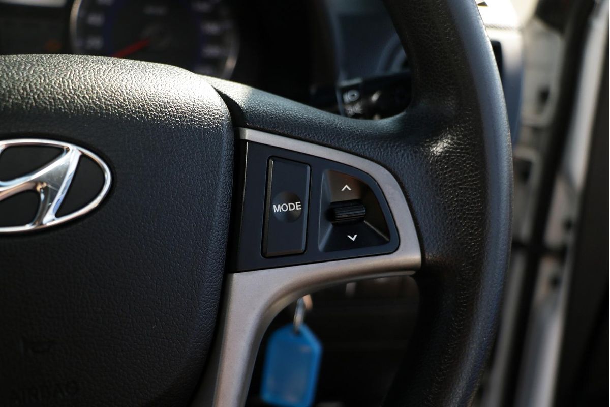 2016 Hyundai Accent Active RB4