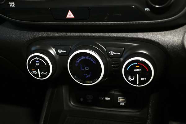 2023 Hyundai Venue Elite QX.V5