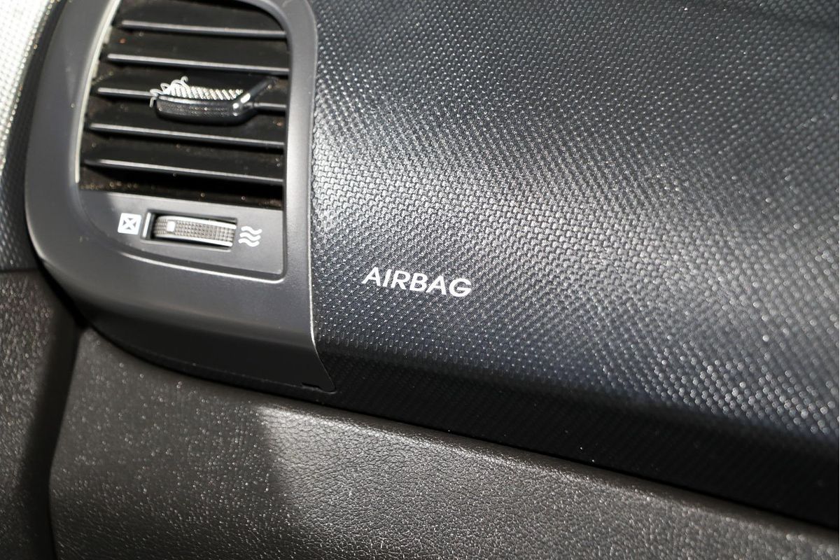 2016 Hyundai Accent Active RB4