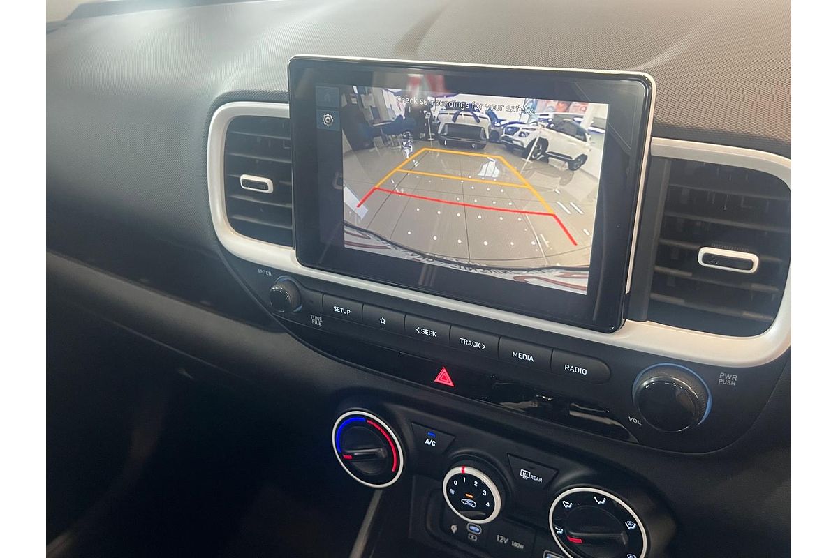 2025 Hyundai Venue Active QX.V5