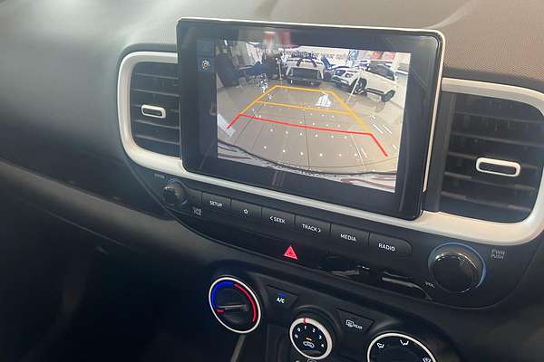 2025 Hyundai Venue Active QX.V5