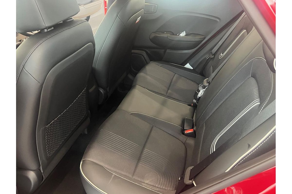 2025 Hyundai Venue Active QX.V5