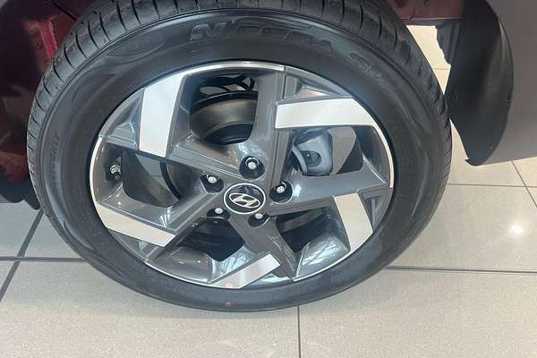 2025 Hyundai Venue Active QX.V5