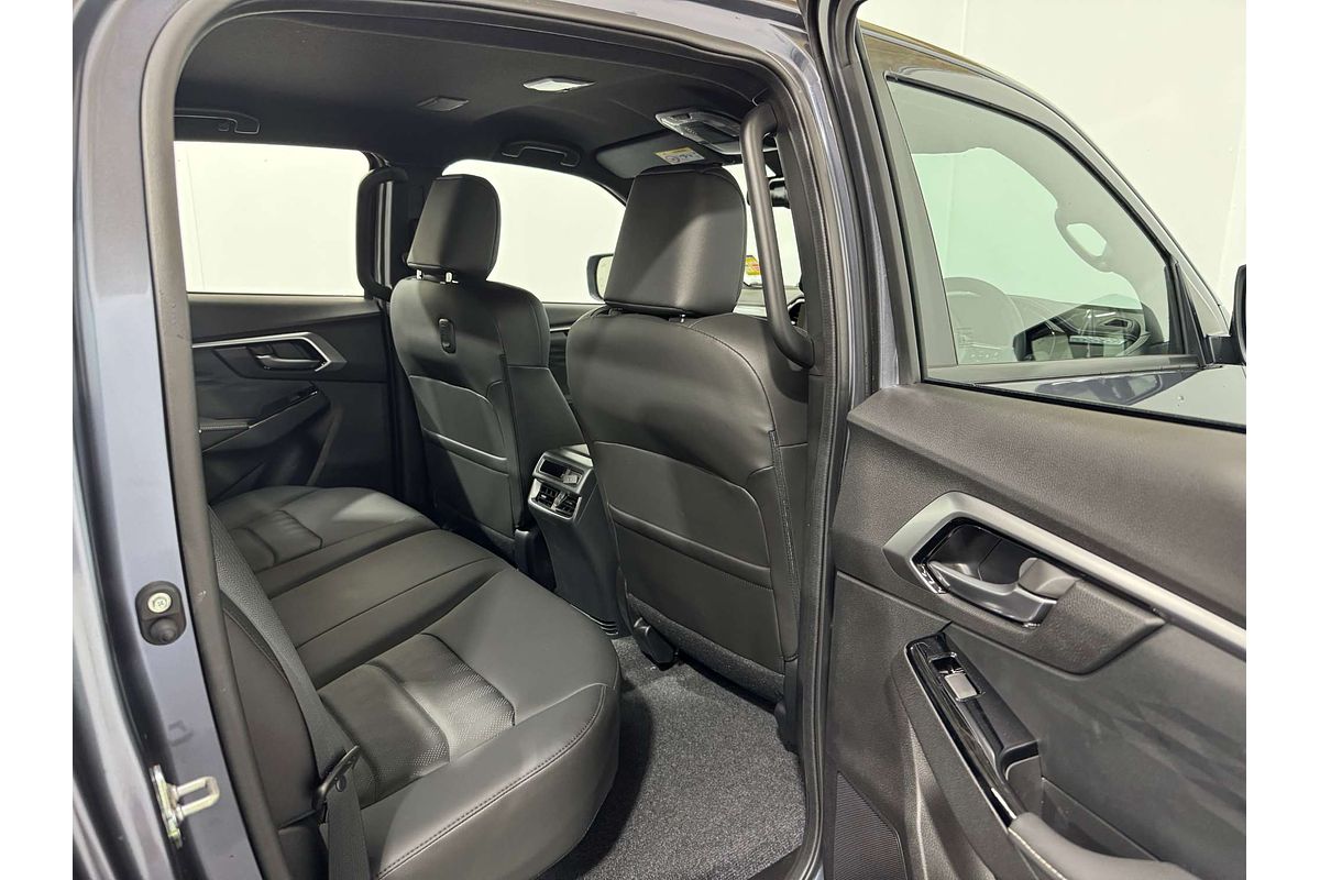 2025 Isuzu D-MAX LS-U+ 4X4