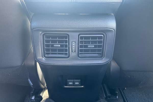 2024 Toyota RAV4 Edge AXAA54R