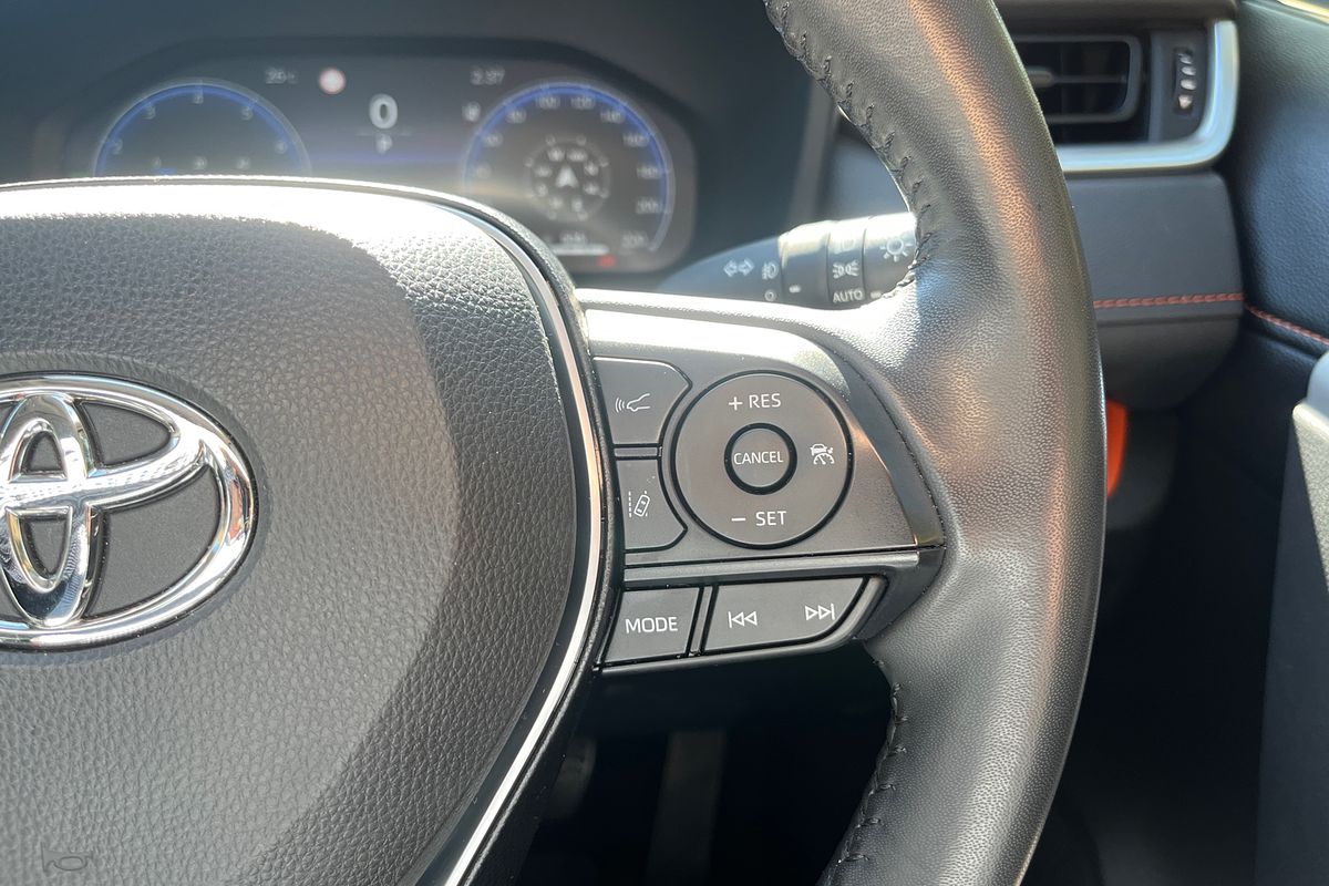 2024 Toyota RAV4 Edge AXAA54R