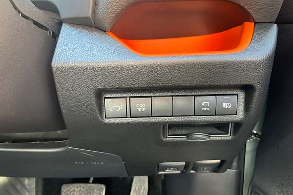 2024 Toyota RAV4 Edge AXAA54R