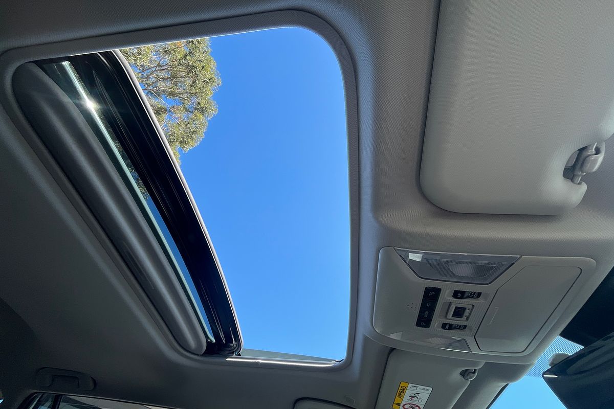 2024 Toyota RAV4 Edge AXAA54R