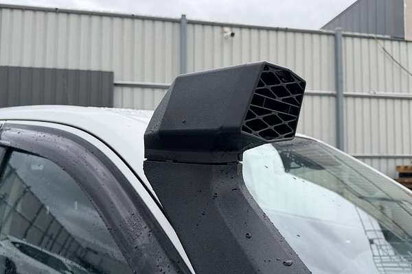 2025 Nissan Navara ST D23 4X4