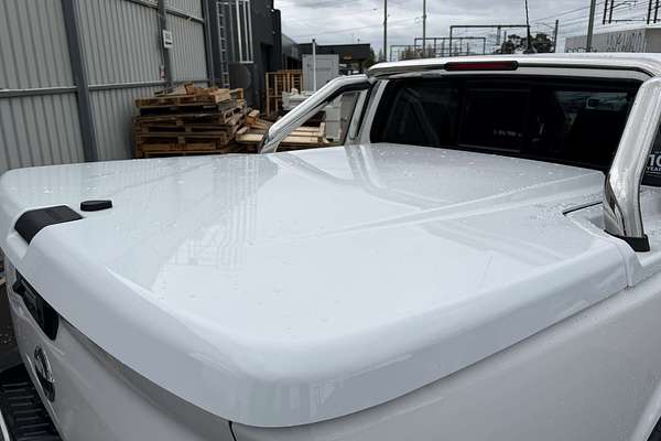 2025 Nissan Navara ST D23 4X4