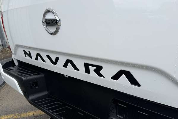 2025 Nissan Navara ST D23 4X4