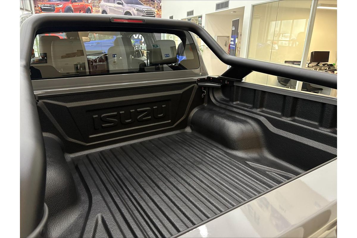 2025 Isuzu D-MAX BLADE 4X4