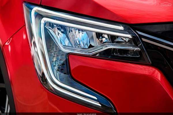 2025 Mahindra XUV700 AX7L