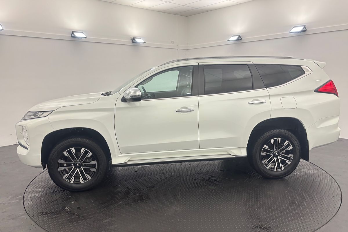 2024 Mitsubishi Pajero Sport Exceed QF