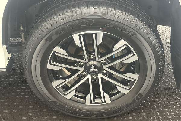 2024 Mitsubishi Pajero Sport Exceed QF