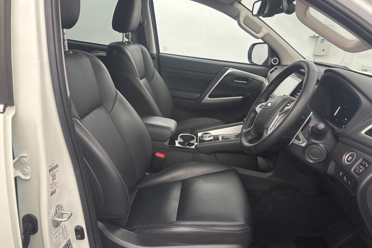 2024 Mitsubishi Pajero Sport Exceed QF