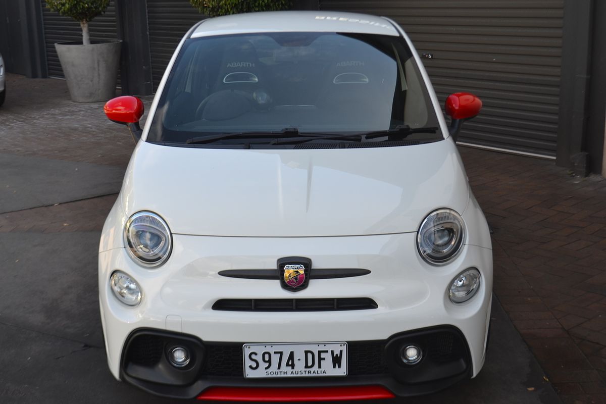 2019 Abarth 595 Competizione Series 4
